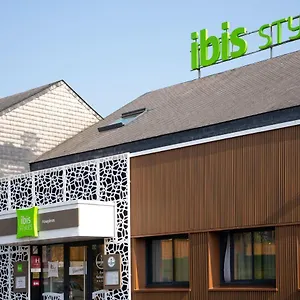 *** Hotel Ibis Styles Fougeres Francia